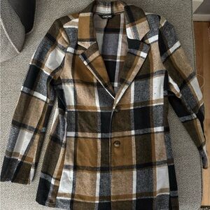 Chic Brown & Black Plaid Blazer